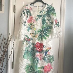 Floral Shift Lace 3/4 sleeve Dress  Size Medium